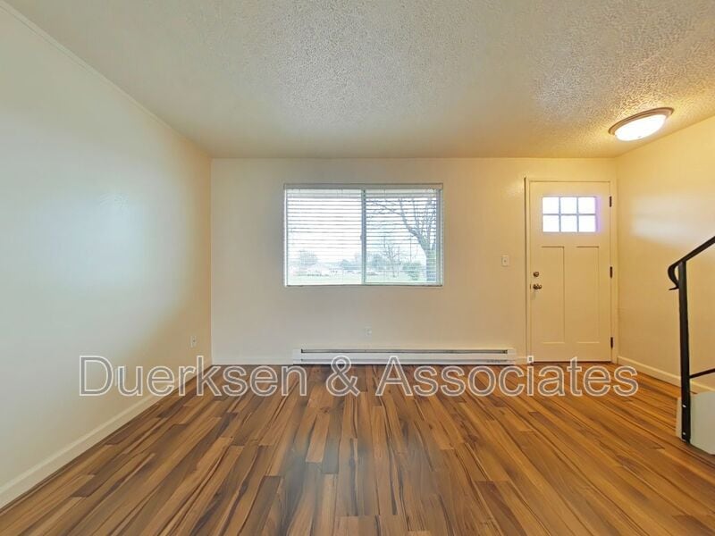 1909 Main St Unit D, Philomath, OR 97370 Condo for Rent in Philomath