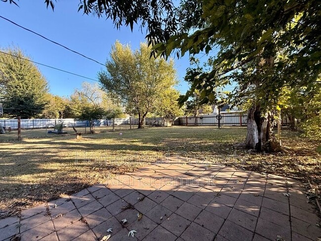 Photo - 1132 SW 61st St House