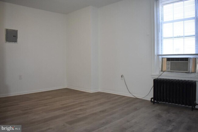 Foto del edificio - 6031 Market St