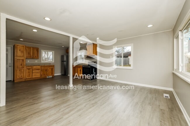 Building Photo - 5021 Marburn Ave