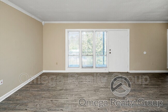 Building Photo - 4724 S Court St