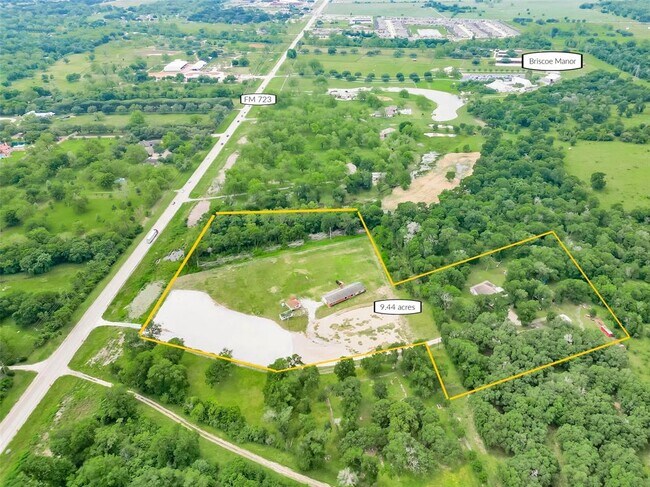 Foto del edificio - 5819 Farm to Market Rd 723