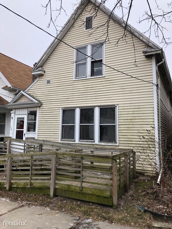 Primary Photo - 3 br, 2 bath Cooperative - 148 Dexter St,