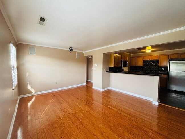 Foto del edificio - 2 Bedroom 1 Bath Condo