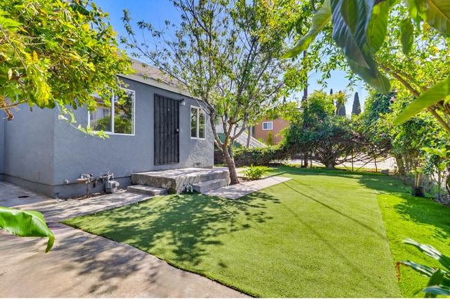 Foto del edificio - 851 33rd St