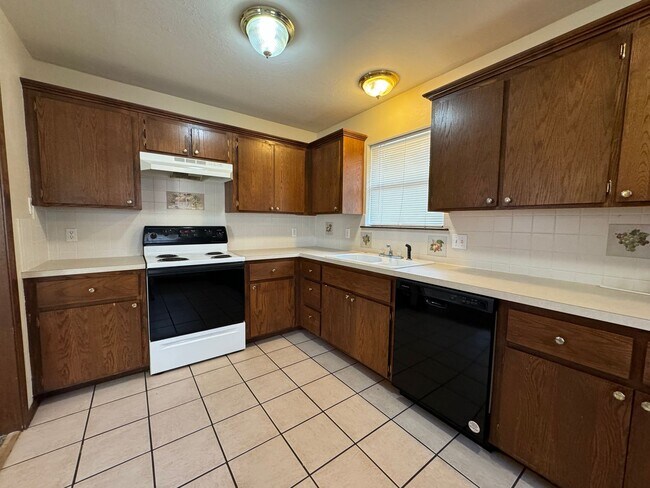 Foto del edificio - 212 NW 14th St