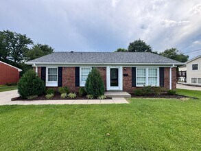Building Photo - 8016 Broadfern Dr