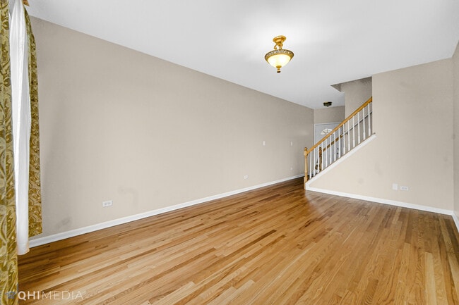 Foto del edificio - 7248 Bradford Ct