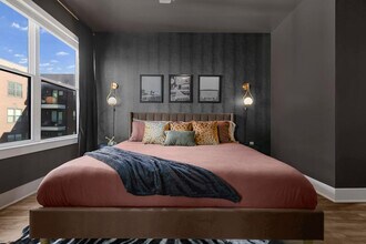 Building Photo - 2200 State St