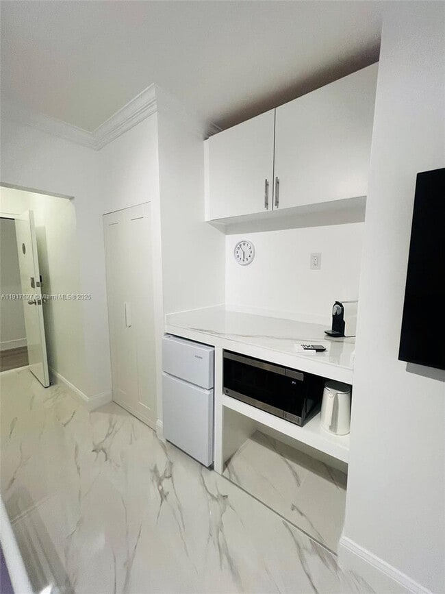 Foto del edificio - 1455 Michigan Ave