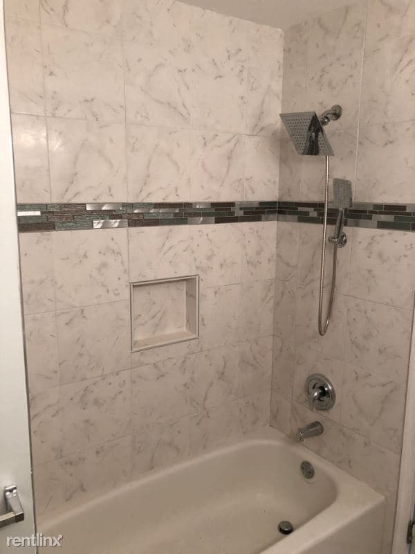 Building Photo - 3 br, 2.5 bath Townhome - 502 Timberbrooke Dr