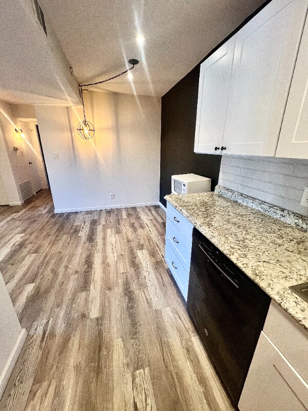 Foto del edificio - 5300 Cherry Creek S Dr