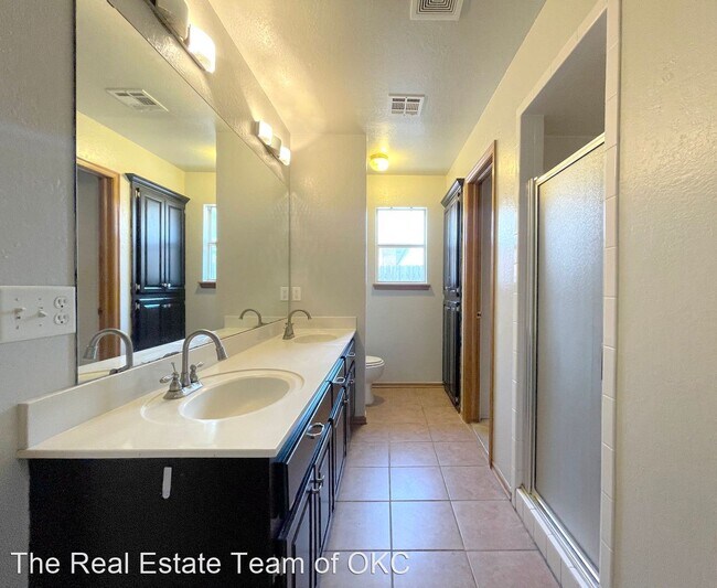 Foto del edificio - 4 br, 2 bath House - 8113 Aaron Dr