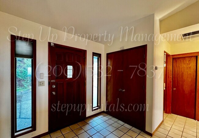 Foto del edificio - 537 E Bald Mountain Rd