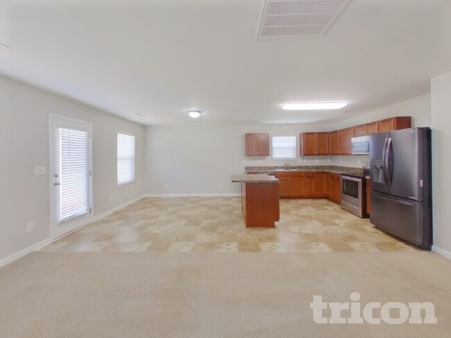 Building Photo - 188 Altondale Dr