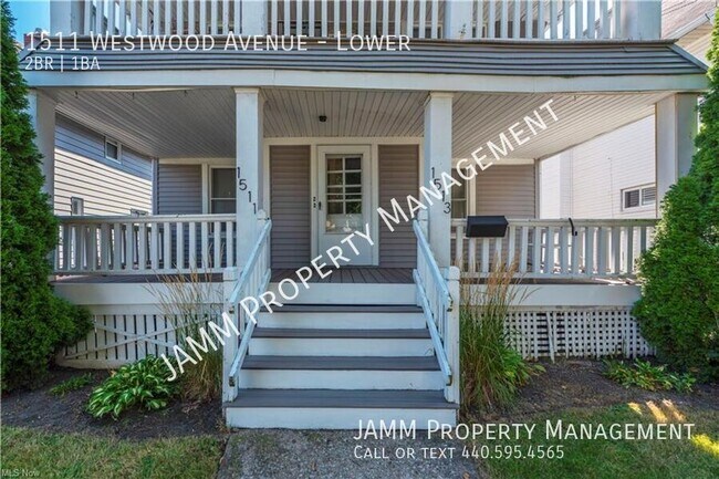 Building Photo - Amazing 2-Bedroom Lower Duplex Apartment i...