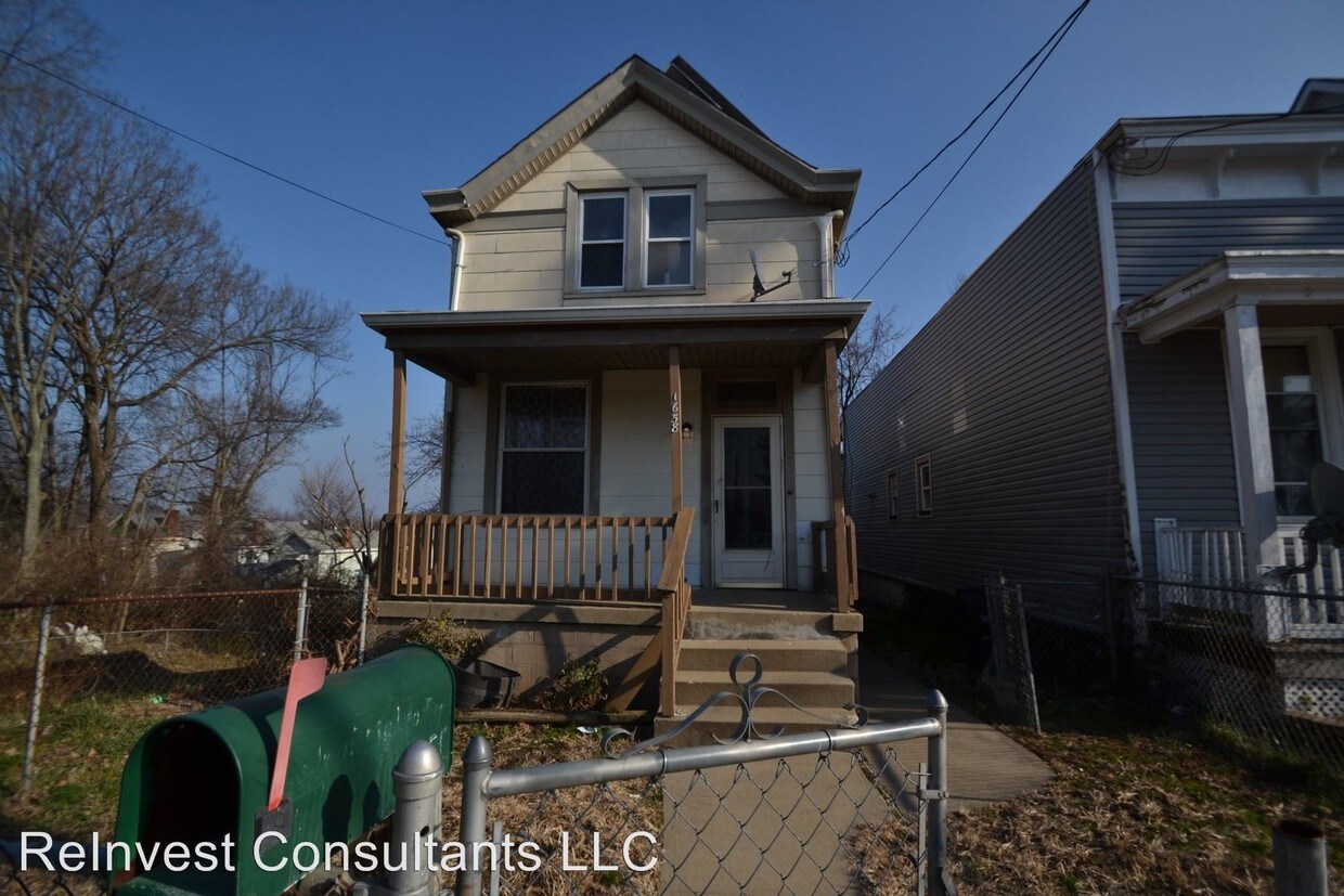 Primary Photo - 2 br, 1 bath House - 1658 Iliff Ave