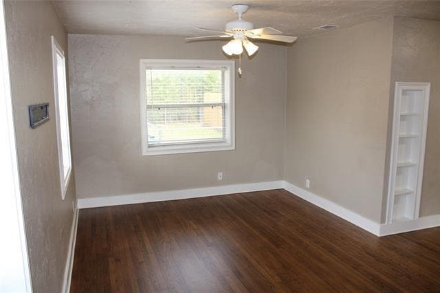 Building Photo - 707-709-709 Woodland St