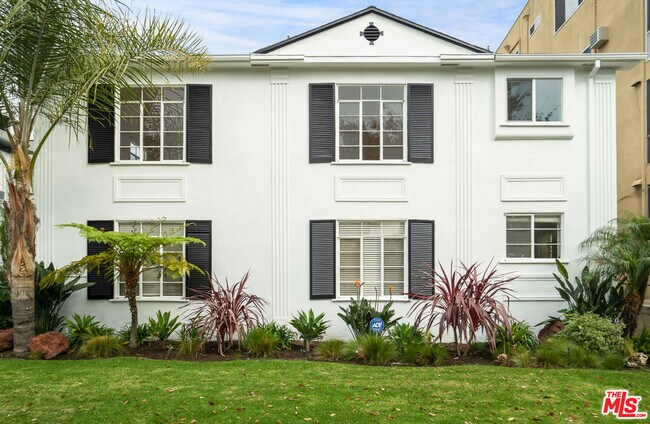 Foto del edificio - 480 S Roxbury Dr