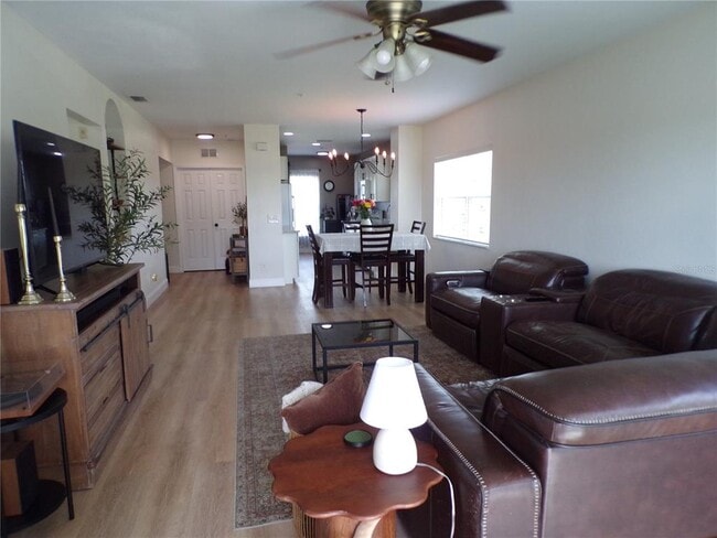 Building Photo - 2160 Heron Lake Dr