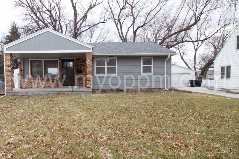 Foto principal - 8125 Barbara St