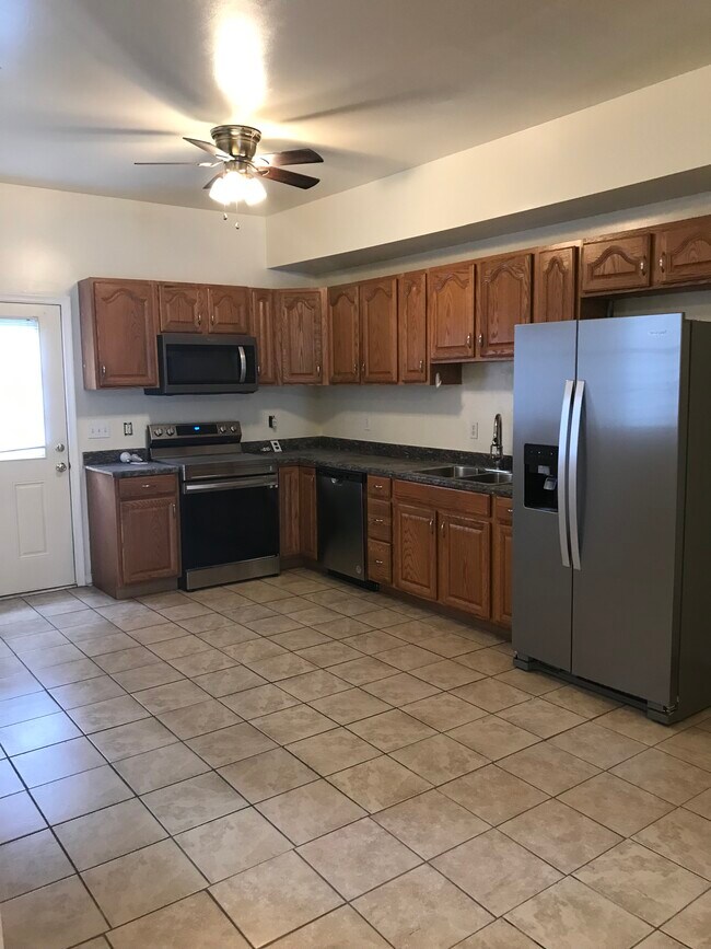Foto del edificio - 1521 N 22nd St