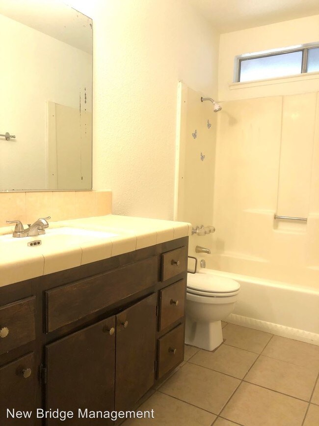 Building Photo - 1309 Sylvan Meadows Dr