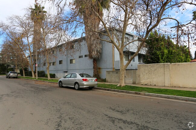 Building Photo - 11176 Huston St
