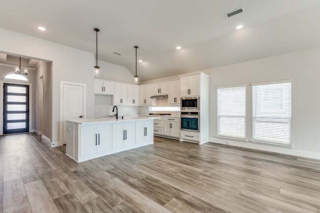 Foto del edificio - 6113 White Creek Drive