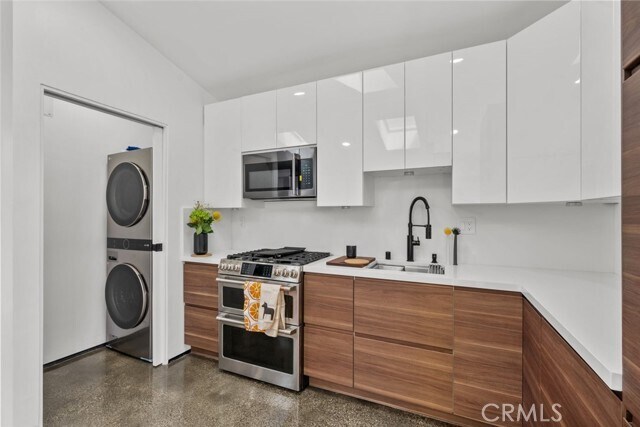 Foto del edificio - 310 W Elm Ave