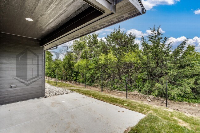 Foto del edificio - 4936 N Vassar Ave