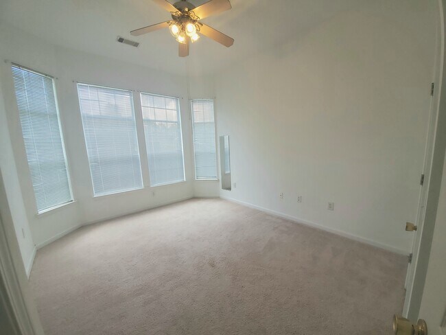 Building Photo - 2534 Whitemarsh Way