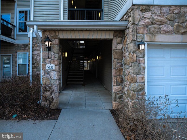 Building Photo - 5170 William Colin Ct