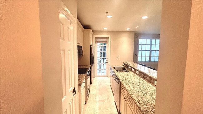 Foto del edificio - 2720 NE 9th Ave