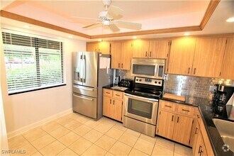 Building Photo - 1600 Misty Pines Cir