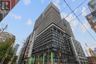 Building Photo - 70 Princess St