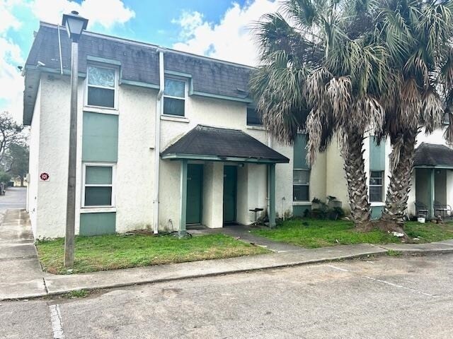 Foto principal - 2325 W Pensacola St