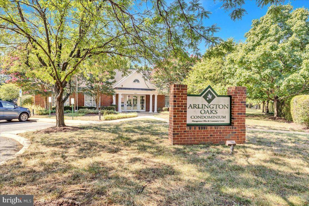Foto principal - 4315 2nd Rd N