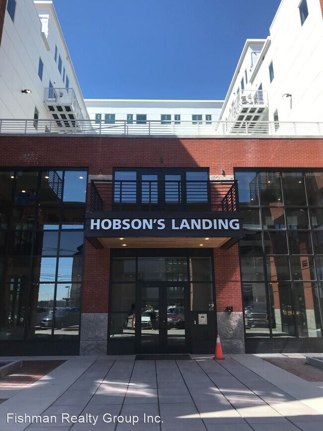 1 br, 1 bath House 383 Commercial St. Un... House Rental in