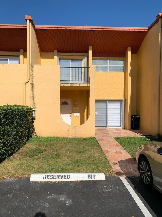 Building Photo - 13761 SW 84th St