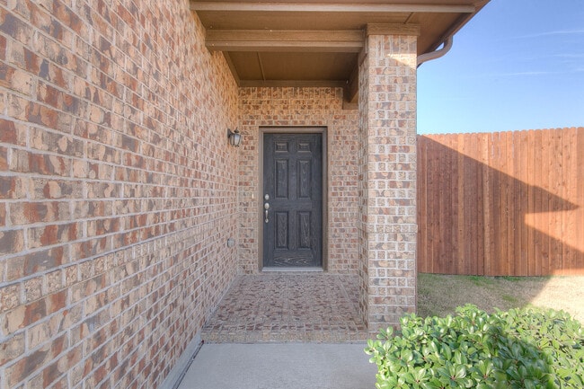 Foto del edificio - 1205 Glen Ct