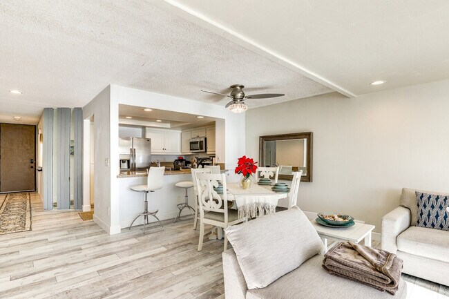 Foto del edificio - 4513 Cove Dr