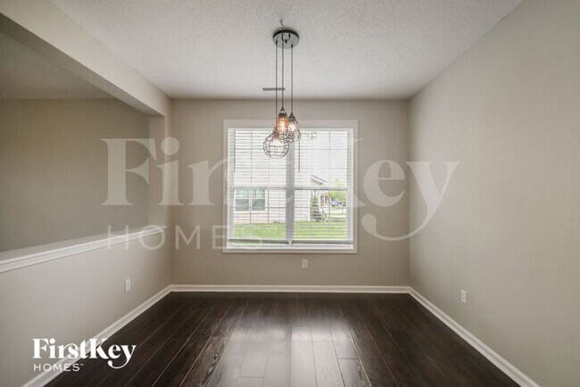 Building Photo - 12629 Wolf Run Road
