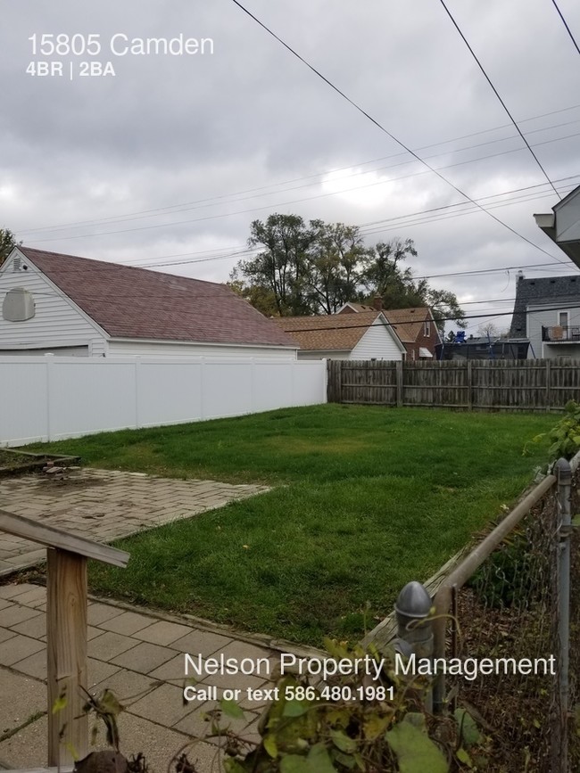 Building Photo - 15805 Camden Ave