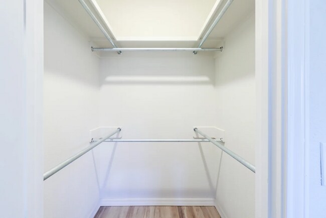 Foto del edificio - Tower View Contemporary Flats - Unit A