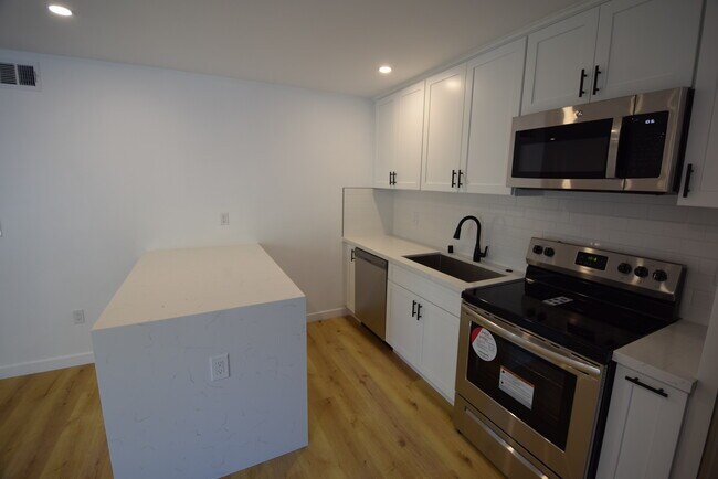 1 Bedroom #110 - 3960 Carpenter Ave