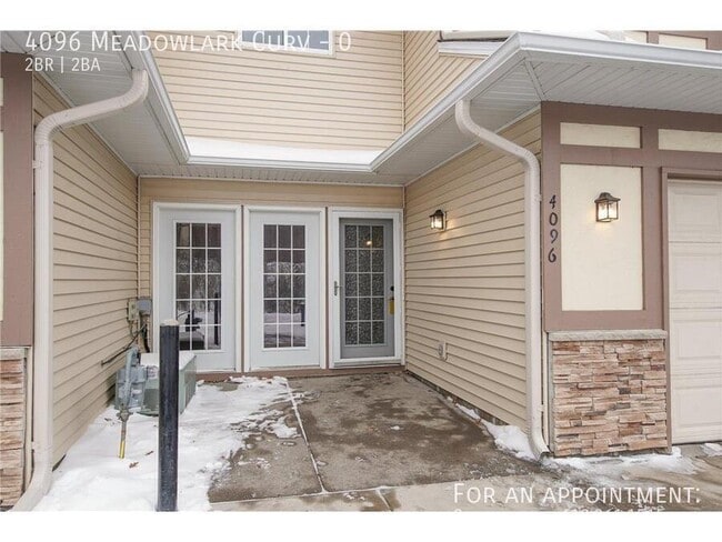 Building Photo - 4096 Meadowlark Curve