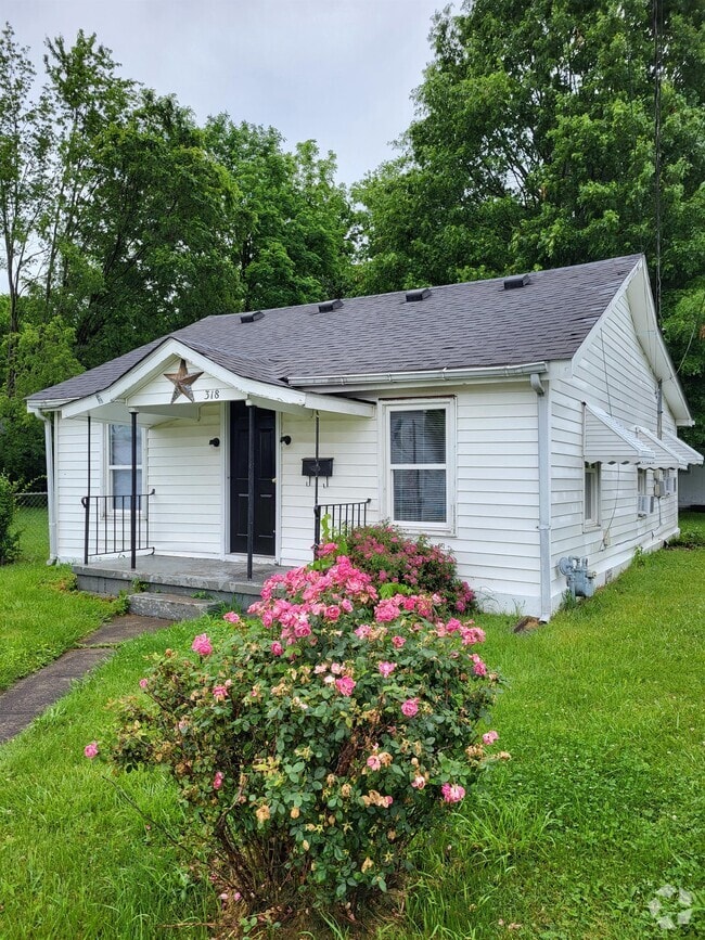 Apartments For Rent in Paint Lick KY with Hardwood Floors 1 Rentals