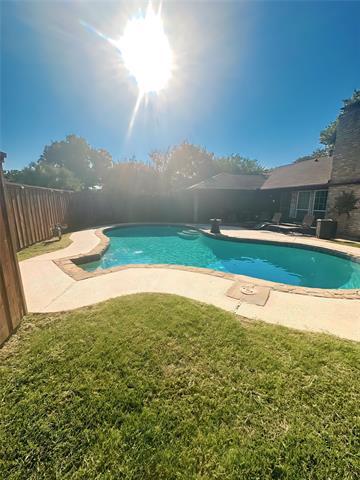 Building Photo - 412 Fieldwood Dr