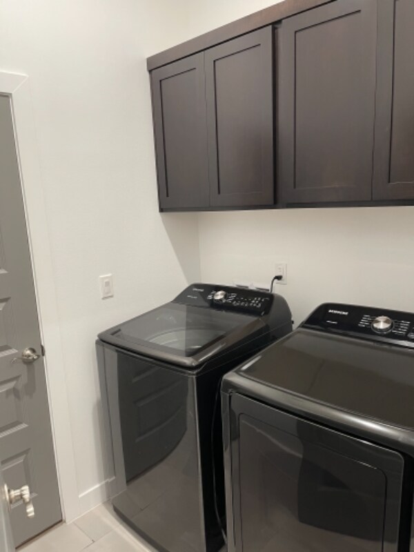 Foto del edificio - 13589 Doncaster St